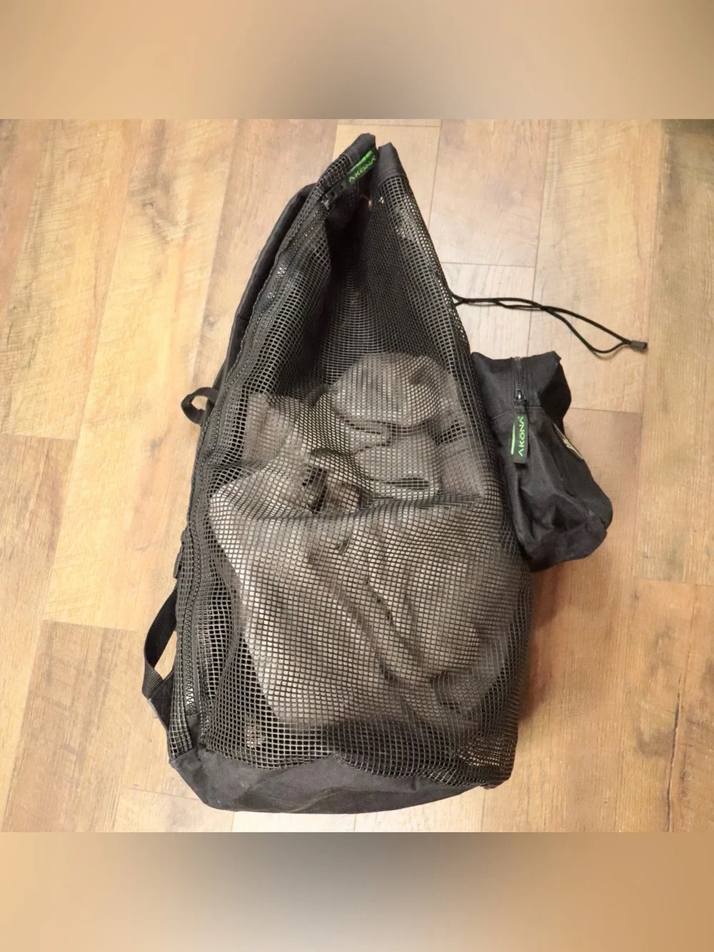 AKONA Adventure Gear Mesh Scuba Diving Backpack Bag Black AKB 232 Snorkel Duffle